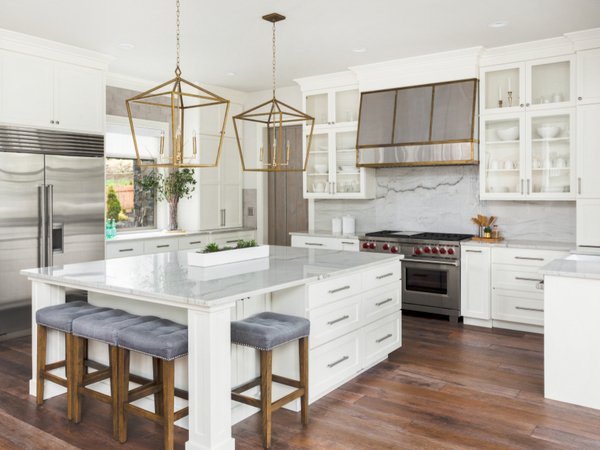 White painted kitchen cabinets